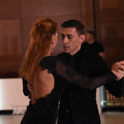 06.12.2025 20:15 Arg Tango