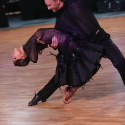 14.02.2026 22:36 Int Latin -- Scholar A B