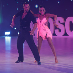 20.12.2025 19:15 Шоу Марина Щербакова Виталий Диденко