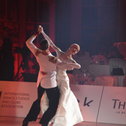 20.12.2025 19:15 Шоу Ольга Зенухина