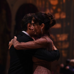 03.08.2025 16:43 Tango Vals, Advance