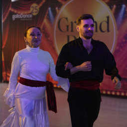 30.01.2026 21:30 ШОУ 13 - Марина Аристархова, Александр Овчаренко