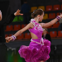 20.02.2026 12:33 Юниоры1 Е Д класс Латина ½