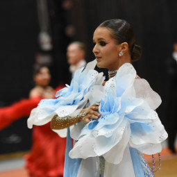 12.10.2025 19:00 Стандарт