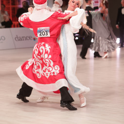 20.12.2025 19:15 Кубки Деда Мороза и Снегурочки, все программы