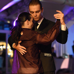 17.08.2025 21:03 Arg. Tango Salon